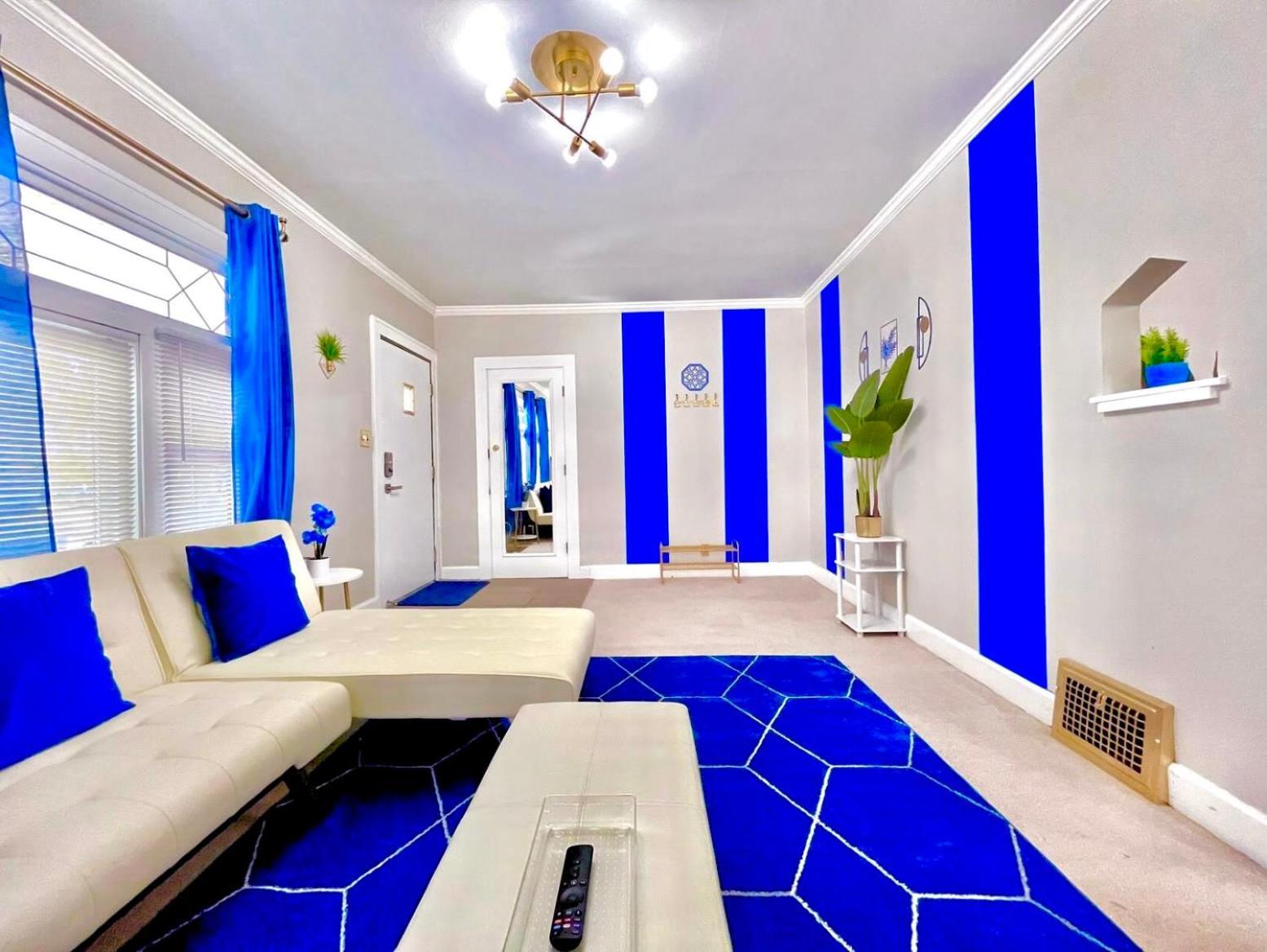 The Sapphire Haven - Your Old Brooklyn Oasis Awaits Families, Couples, Business Travelers Near Downtown With Parking, 300 Mb Wifi & Self Check-In Cleveland Exterior foto