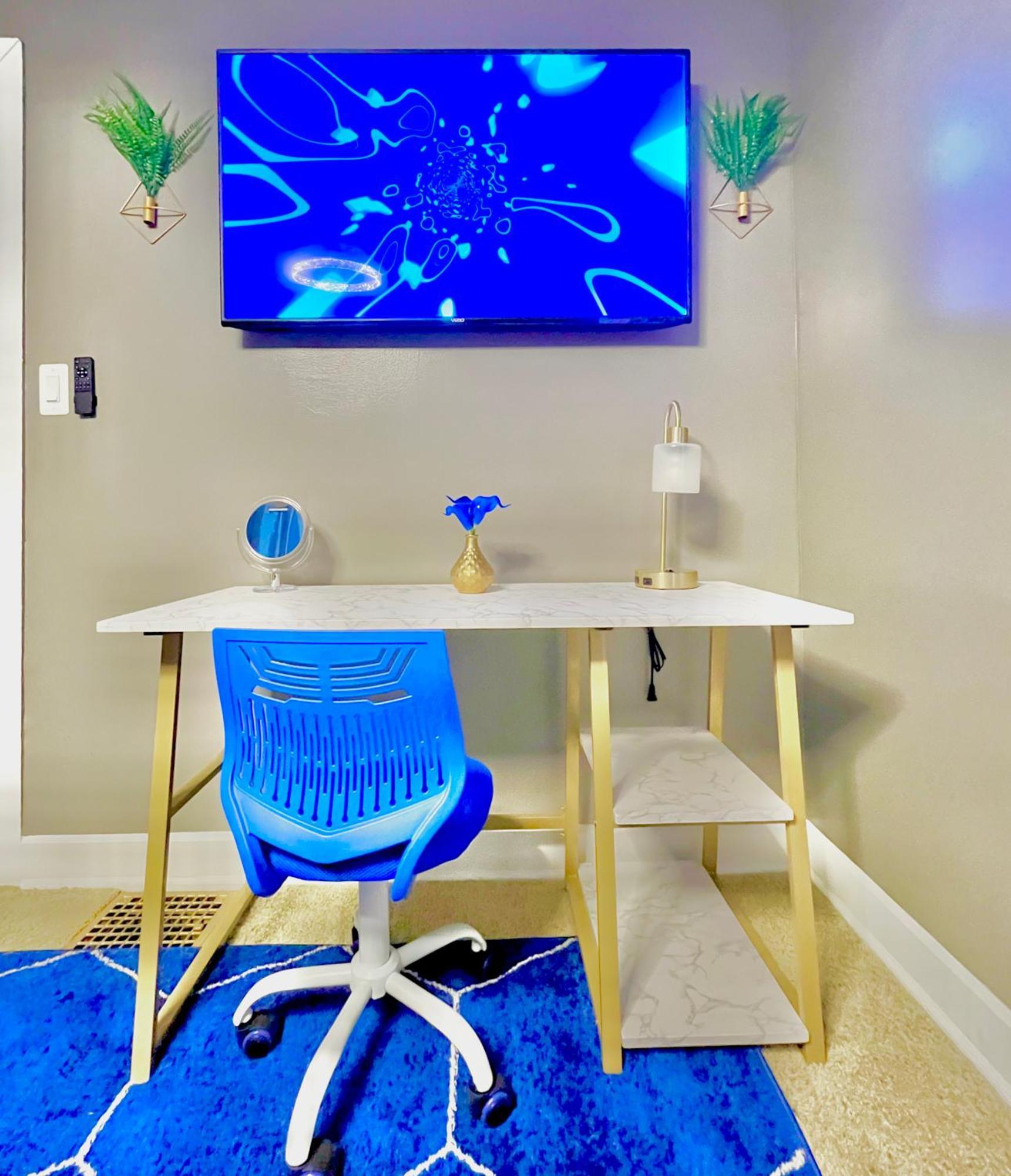 The Sapphire Haven - Your Old Brooklyn Oasis Awaits Families, Couples, Business Travelers Near Downtown With Parking, 300 Mb Wifi & Self Check-In Cleveland Exterior foto
